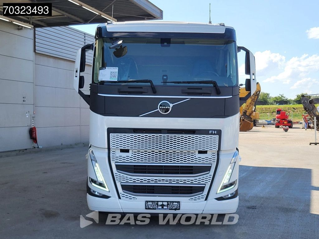Volvo FH 460 6X2 NIEUW! Oprijwagen Machine transporter Hydraulic ramps Lift+steering axle Euro 6