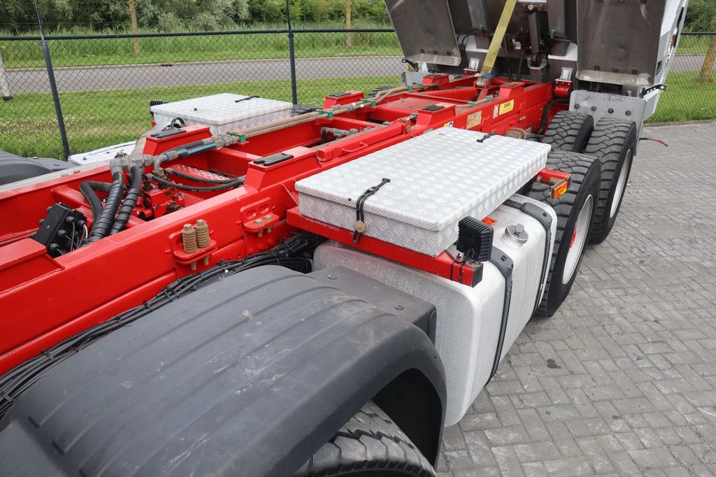 Scania R520 V8 XT 8X4 FULL STEEL RETARDER BIG AXLES