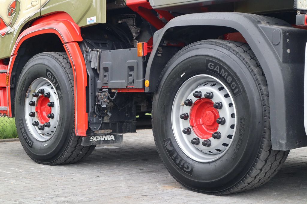 Scania R520 V8 XT 8X4 FULL STEEL RETARDER BIG AXLES