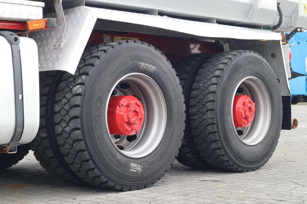 Scania R520 V8 XT 8X4 FULL STEEL RETARDER BIG AXLES