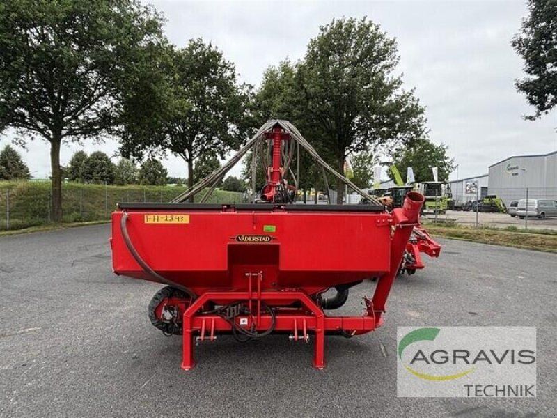 Väderstad TEMPO TPV 8 + Fronttank FH 2200
