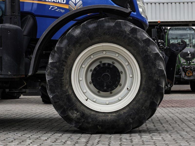 New Holland T7.230 Klassisch