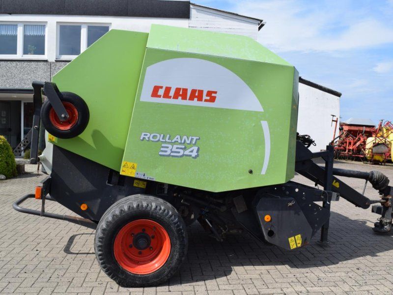 Claas Rollant 354 RC