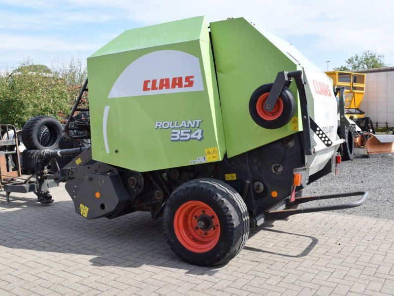 Claas Rollant 354 RC