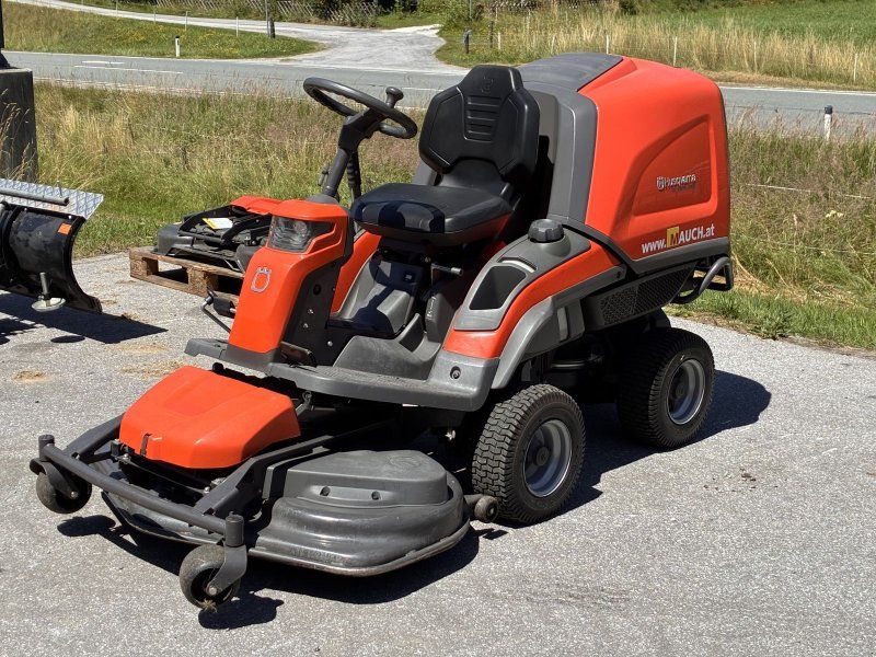 Husqvarna Rider RC 320TS AWD