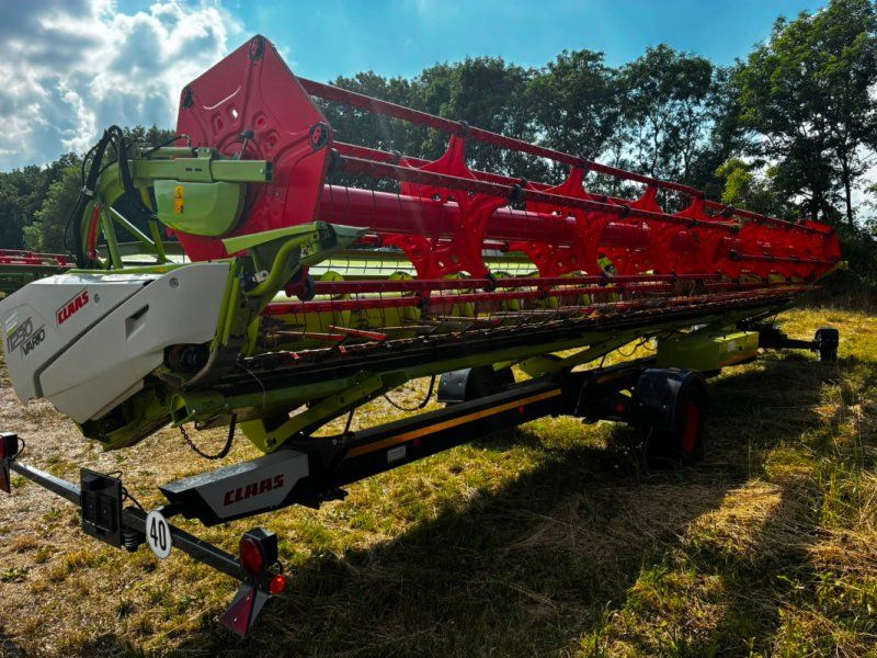 Claas V1230