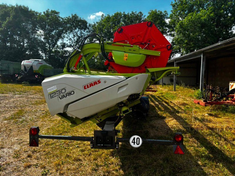 Claas V1230