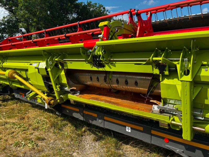 Claas V1230