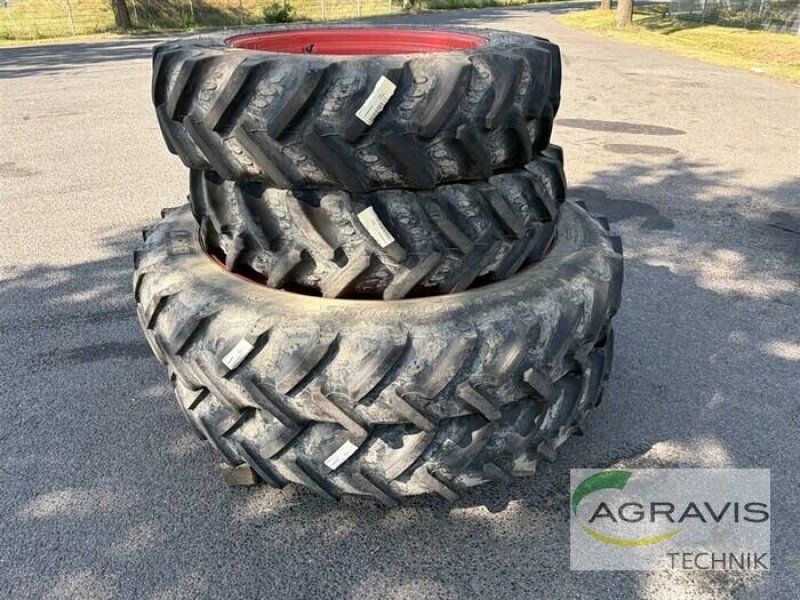 PFLEGEBEREIFUNG 280/85 R28 + 270/95 R44