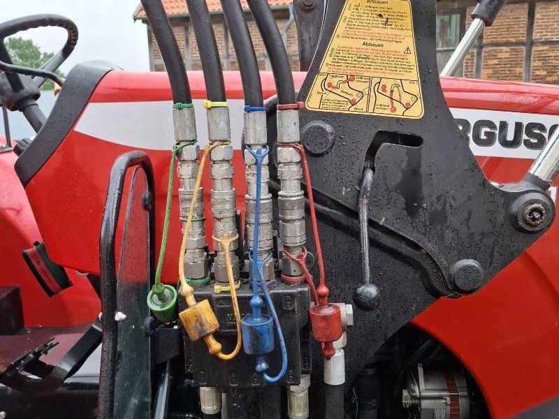 Massey Ferguson 3615