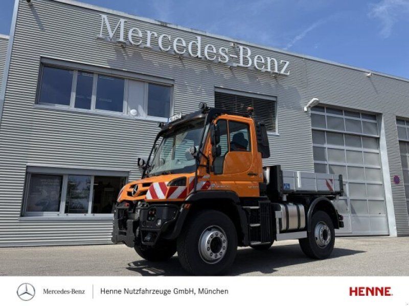 Mercedes-Benz U 427