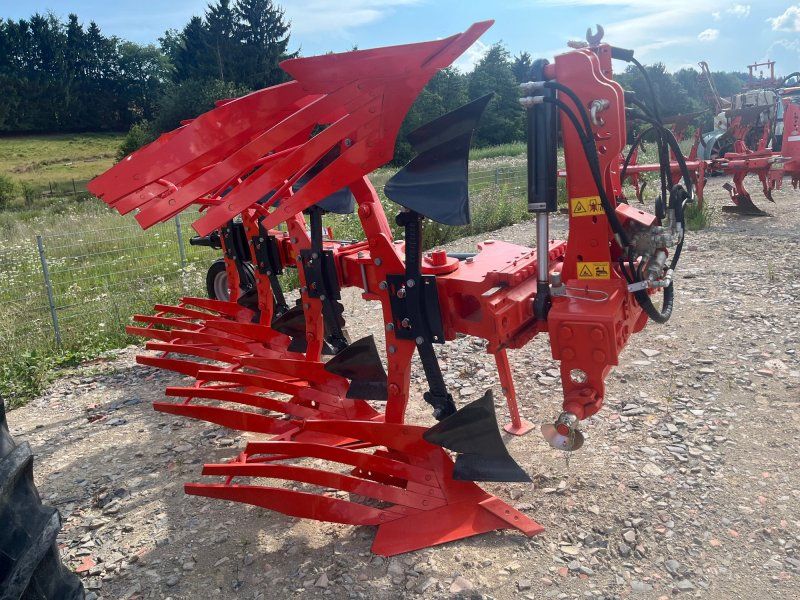 Kubota RM3000V