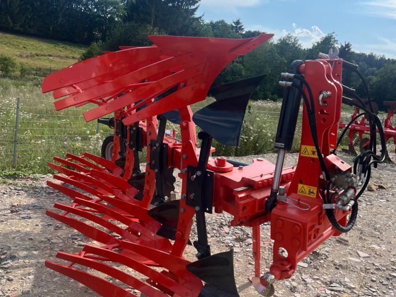 Kubota RM3000V