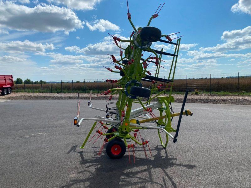 Claas Volto 900