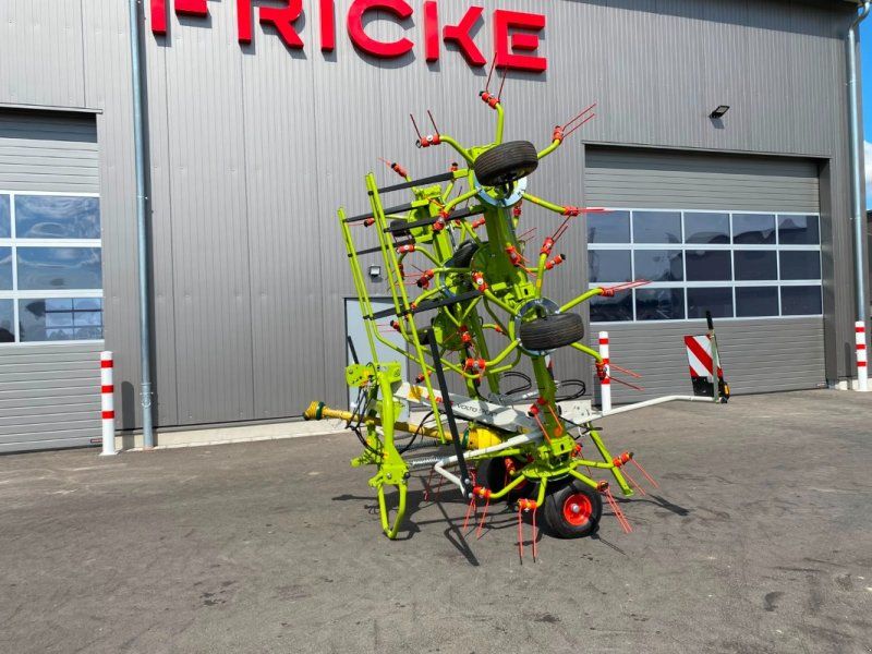 Claas Volto 900