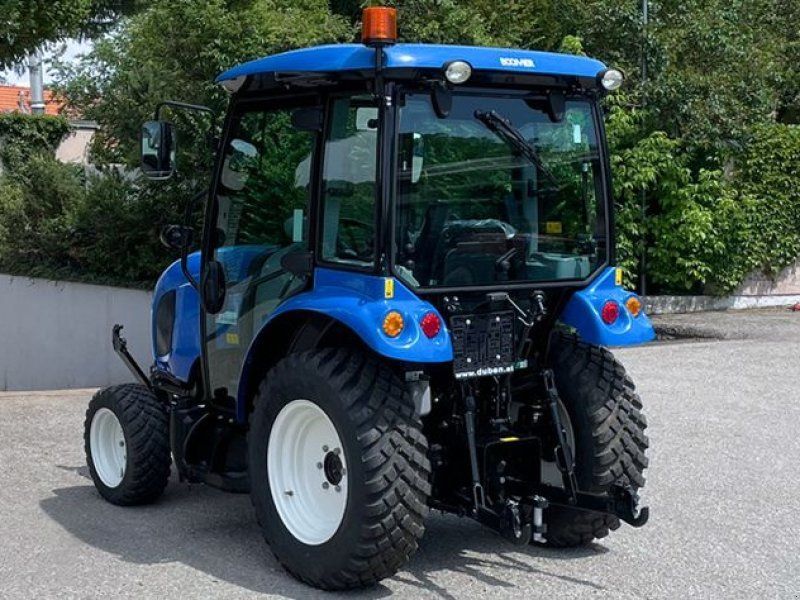 New Holland Boomer 45