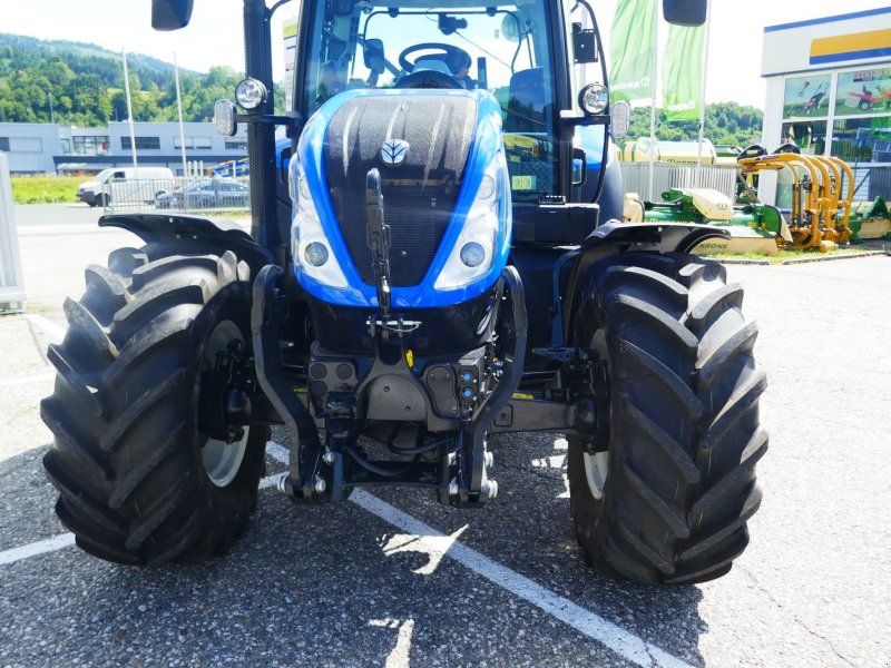 New Holland T5.110 Dynamic Command (Stage V)