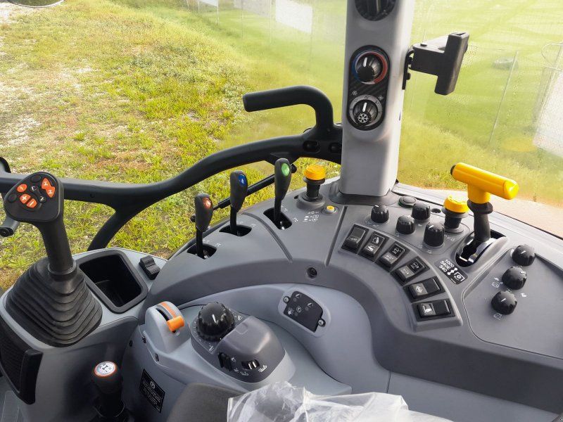 Steyr 4100 Kompakt (Stage V)