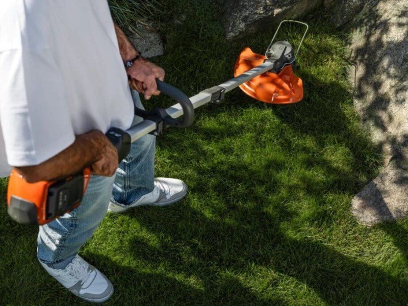 Husqvarna AKKU  215iL TRI-CUT  40-B70+40-C80