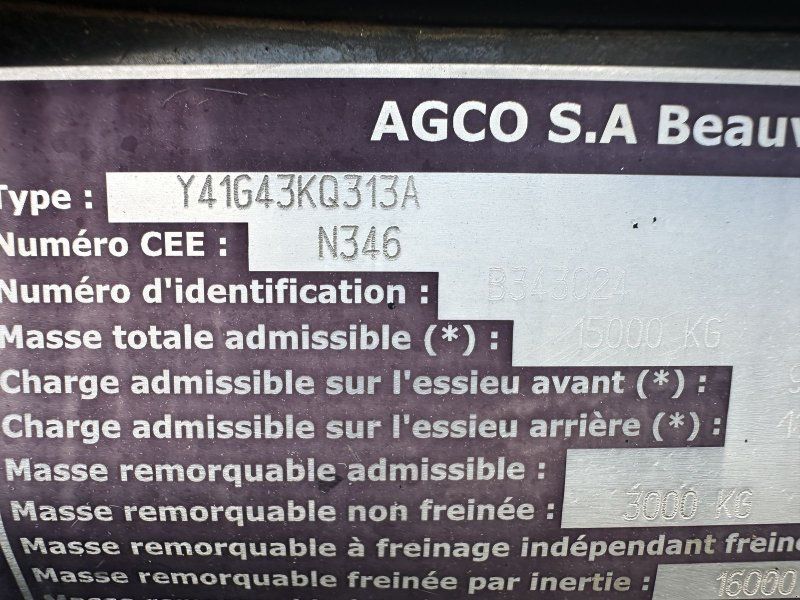 Massey Ferguson 8670