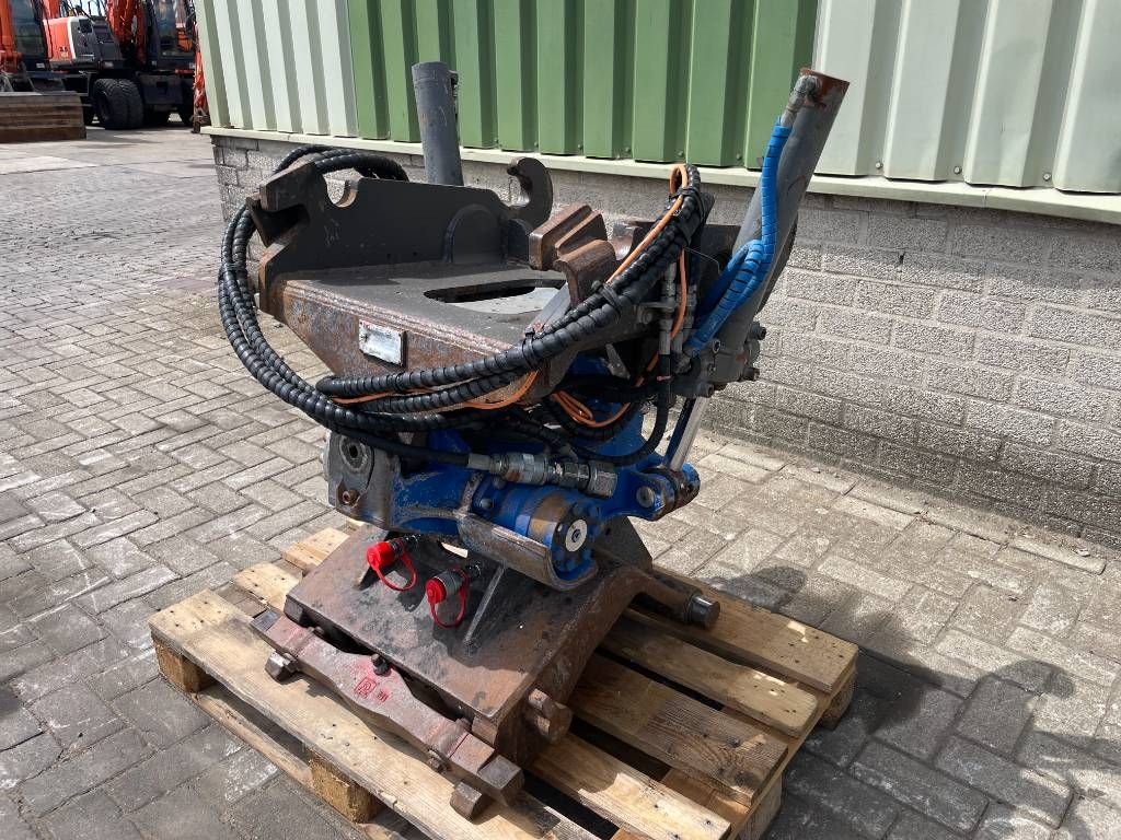 SMP Tiltrotator