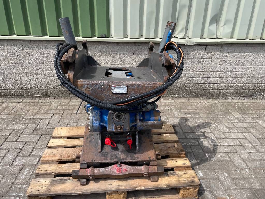 SMP Tiltrotator