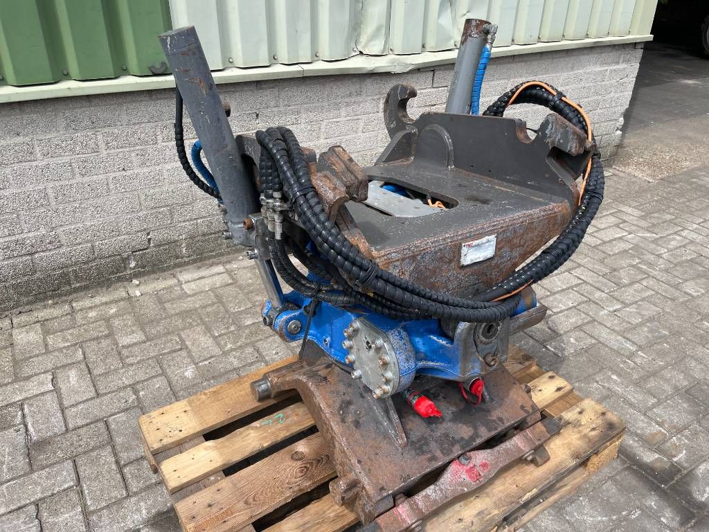 SMP Tiltrotator