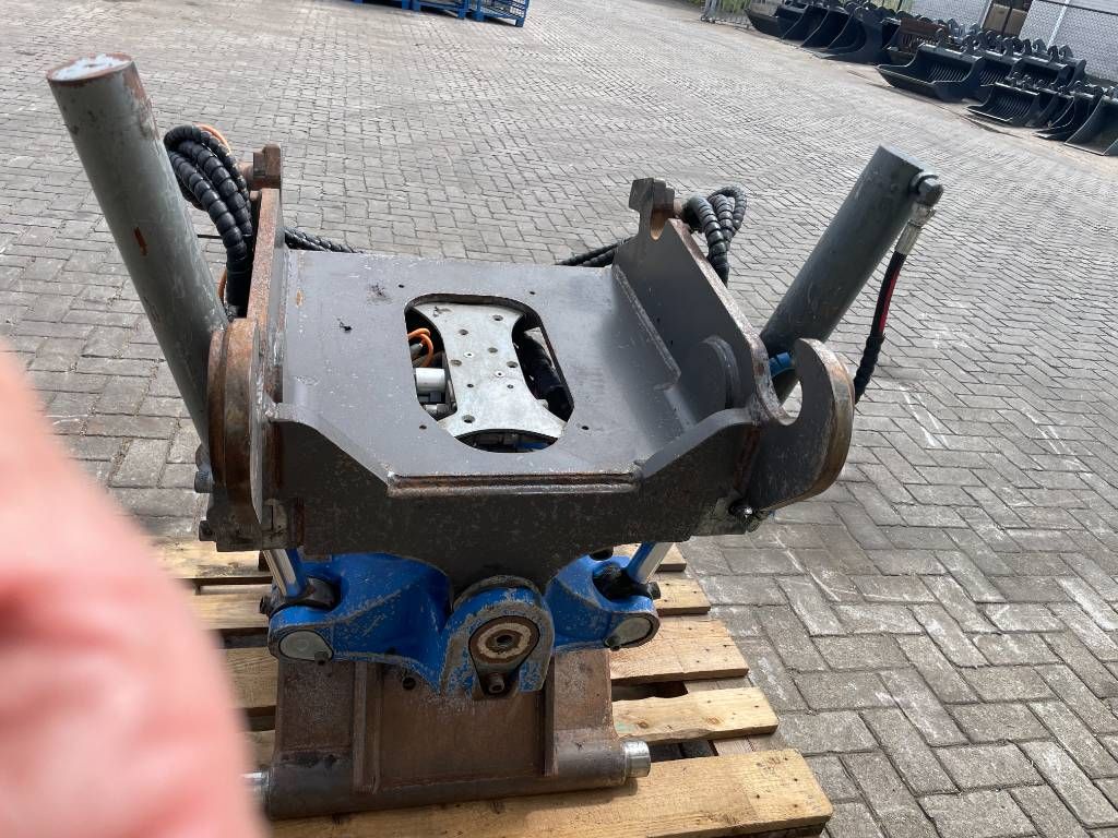 SMP Tiltrotator