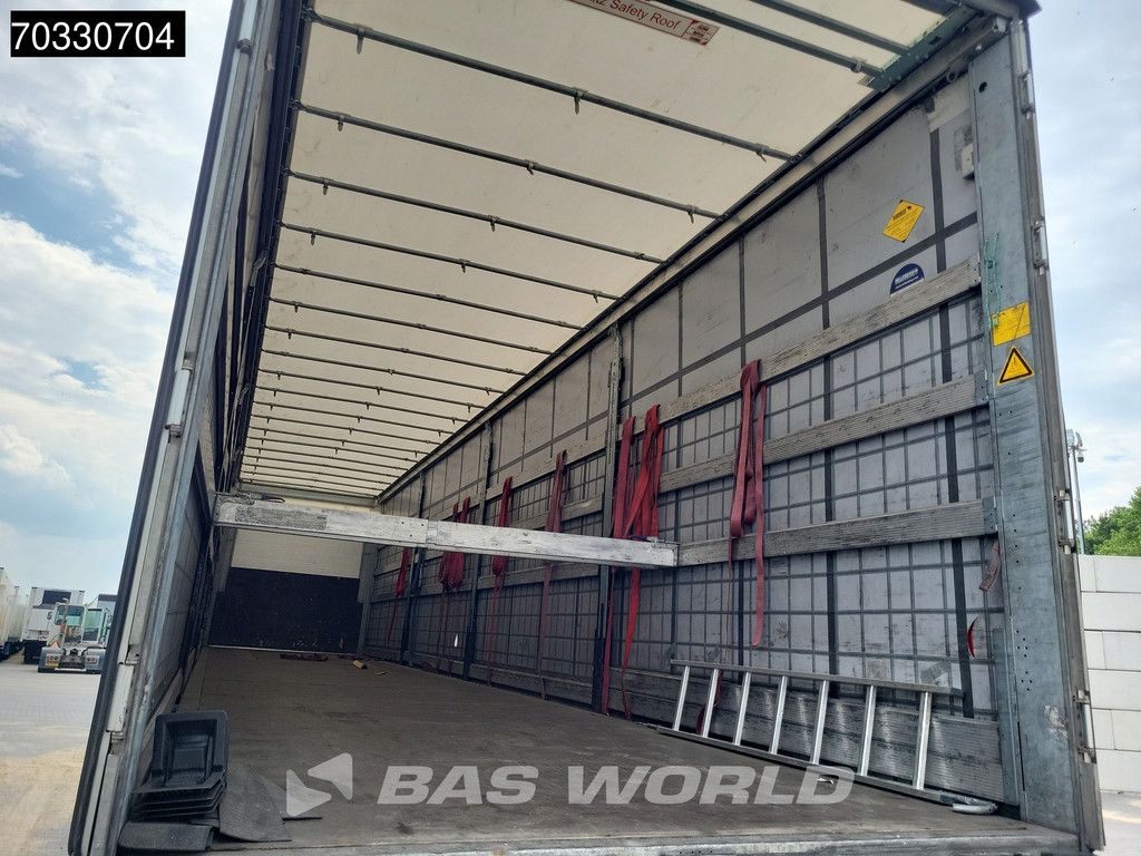 Schmitz SCB*S3T Sliding Roof
