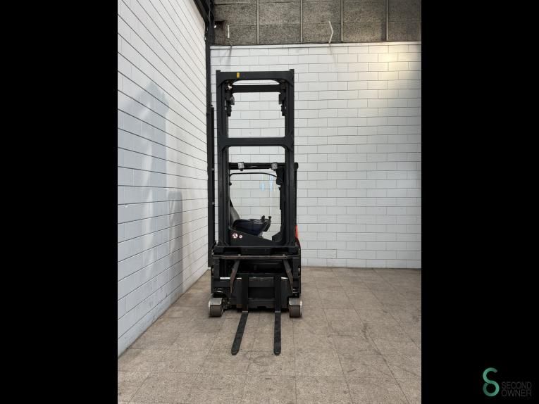 Reachtrucks Electric Linde R14X-03 2015