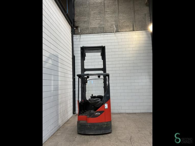 Reachtrucks Electric Linde R14X-03 2015