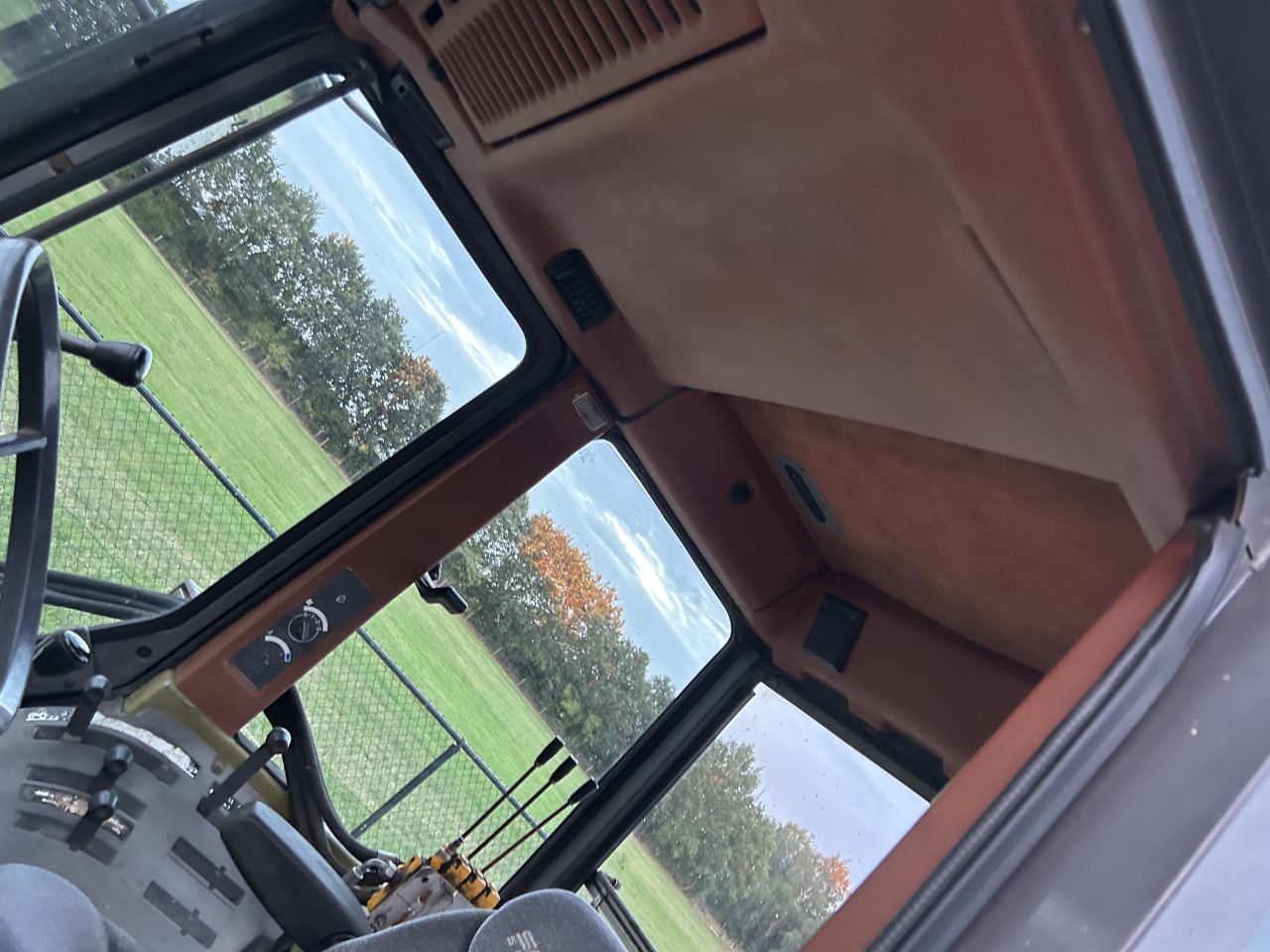 Nette Renault tx80-12