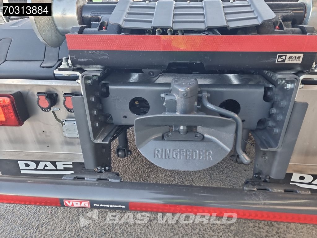 DAF XF 480 6X2 NEW HYVA 26-60S Lift+Steering axle Standklima ACC Euro 6