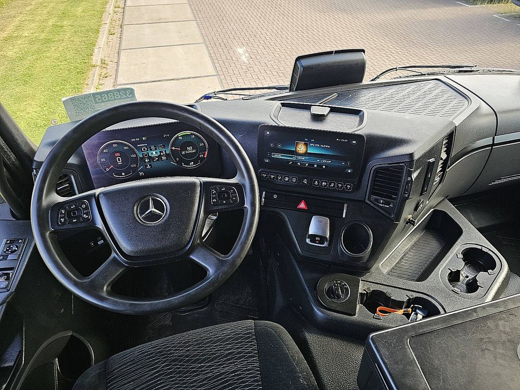 MERCEDES-BENZ AROCS 2043 AS steel suspension