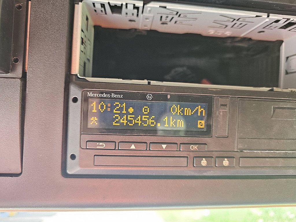 MERCEDES-BENZ ACTROS 1843 retarder 297tkm