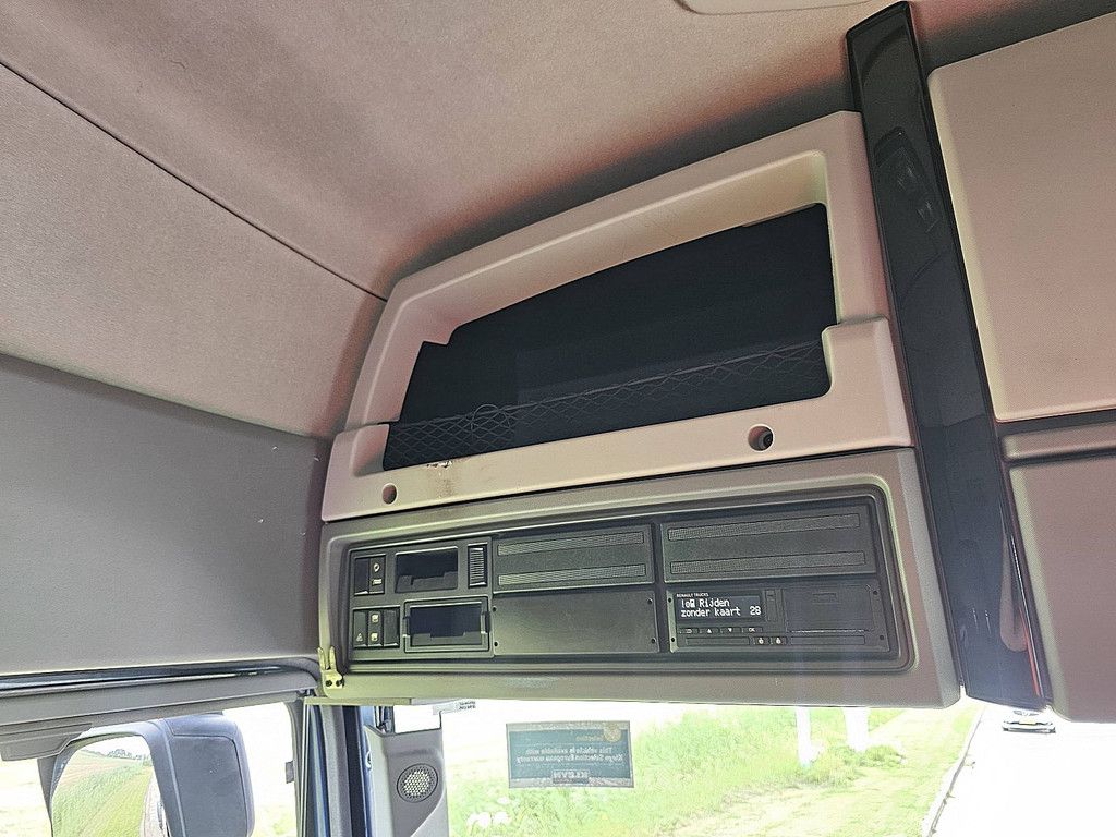 RENAULT C 440 t 440 sleepercab