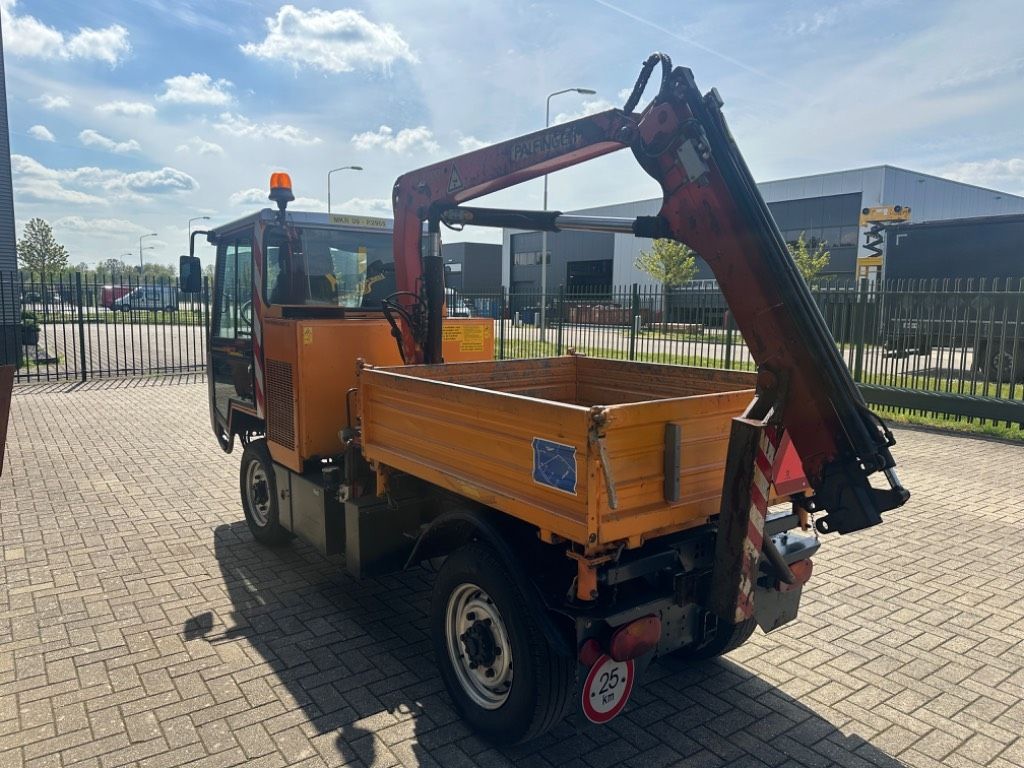 Boki Kiefer HY1251 with Palfinger PK-2700A