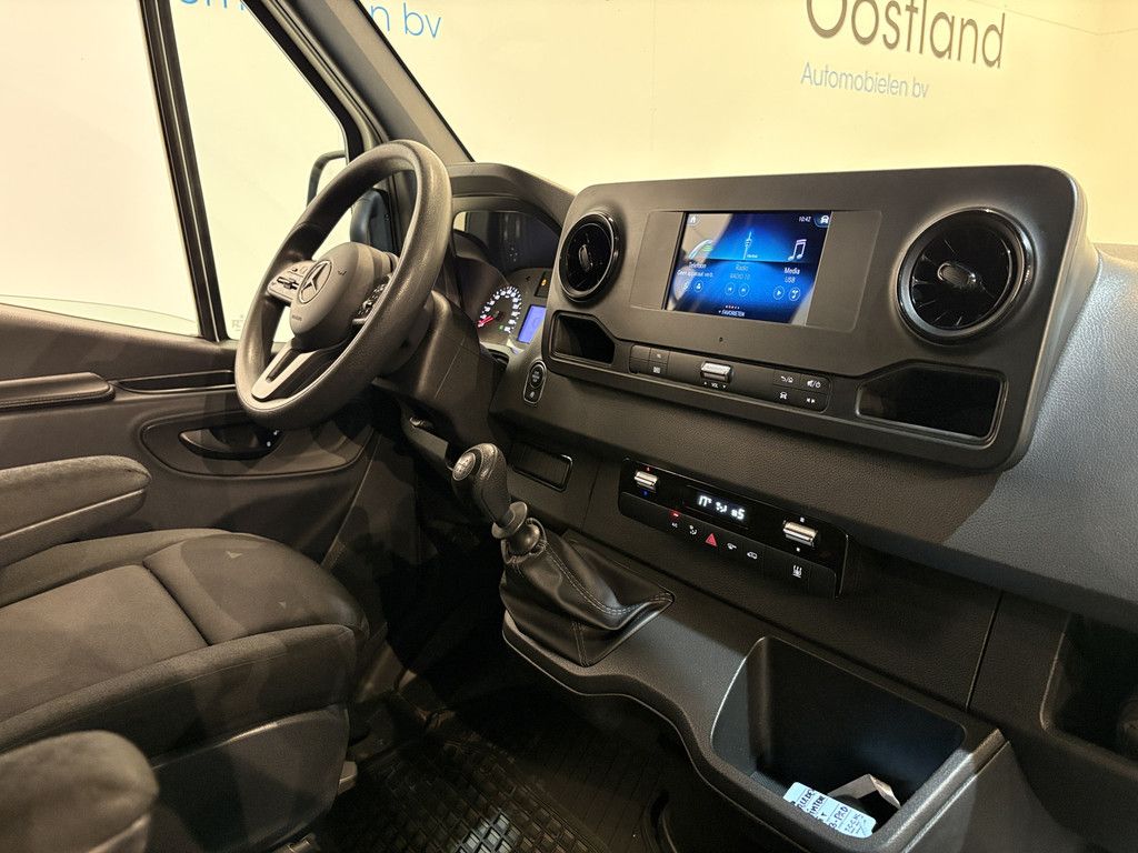 Mercedes-Benz Sprinter 317 1.9 CDI L2 RWD DC Open Laadbak met Huif en schuifzeilen / Airco / Cruise / Mbux / Trekhaak