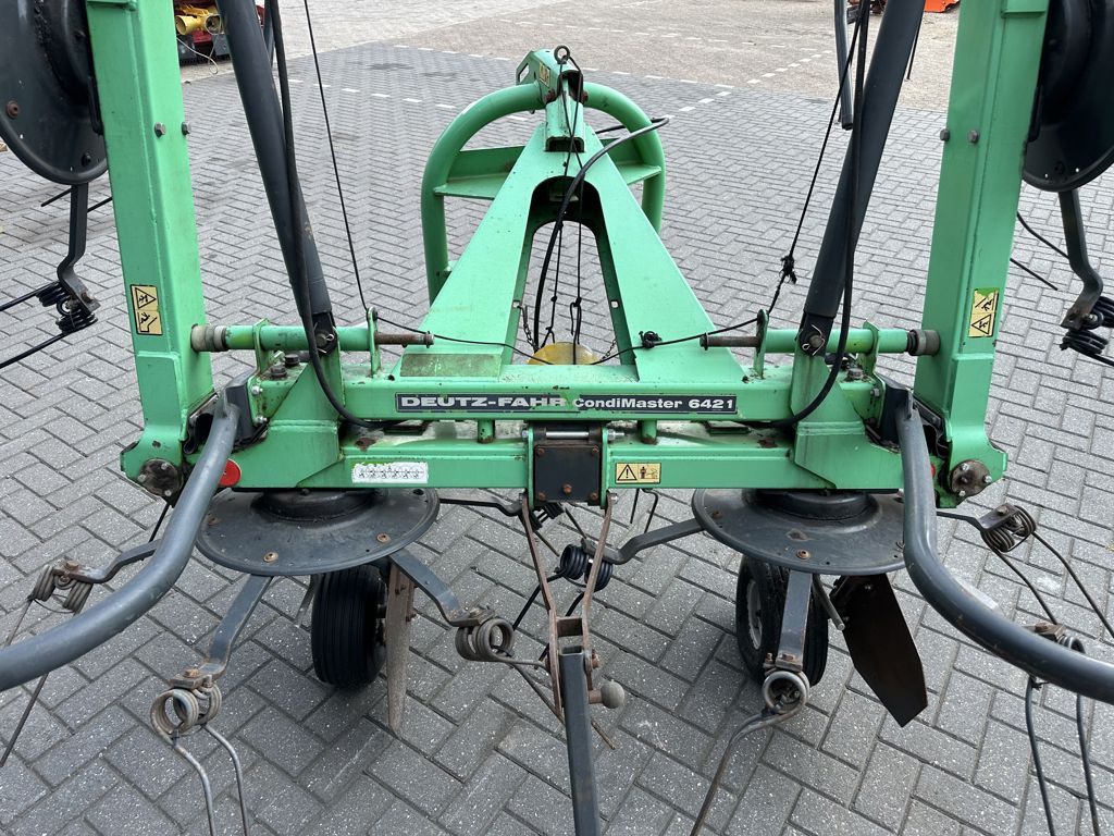 Deutz-Fahr Condimaster 6421 Schudder