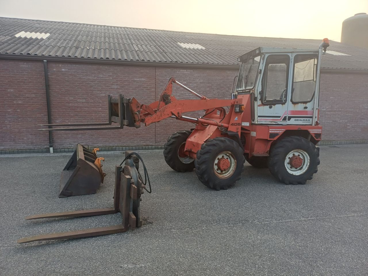 Gehlmax KL 405 Shovel