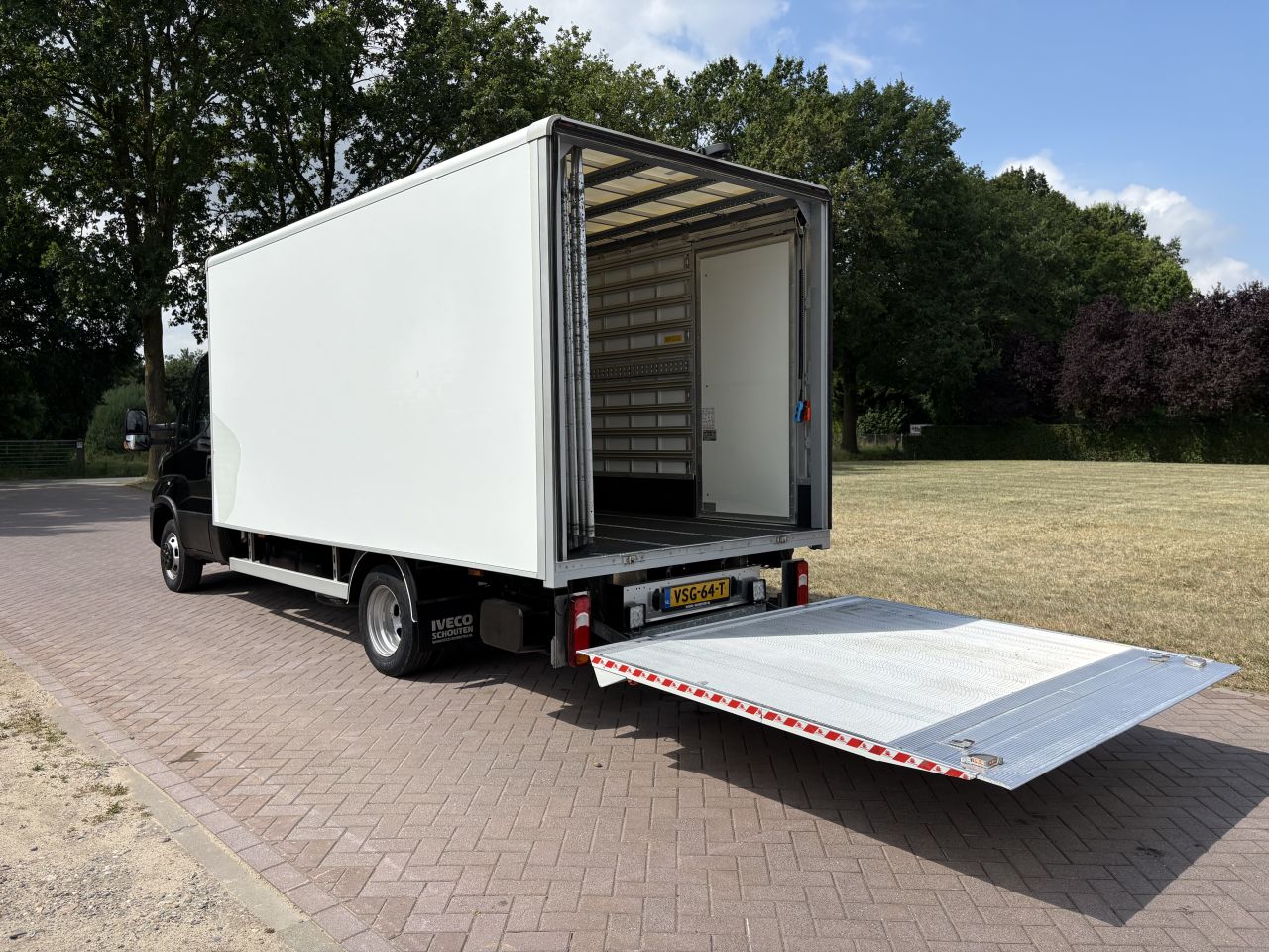 Iveco Daily 40C18 Hi-Matic automaat bakwagen