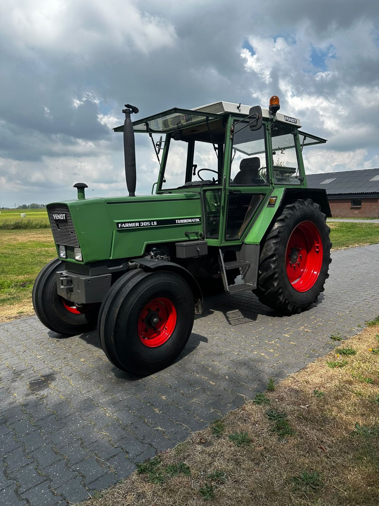 Fendt Farmer 305 LS