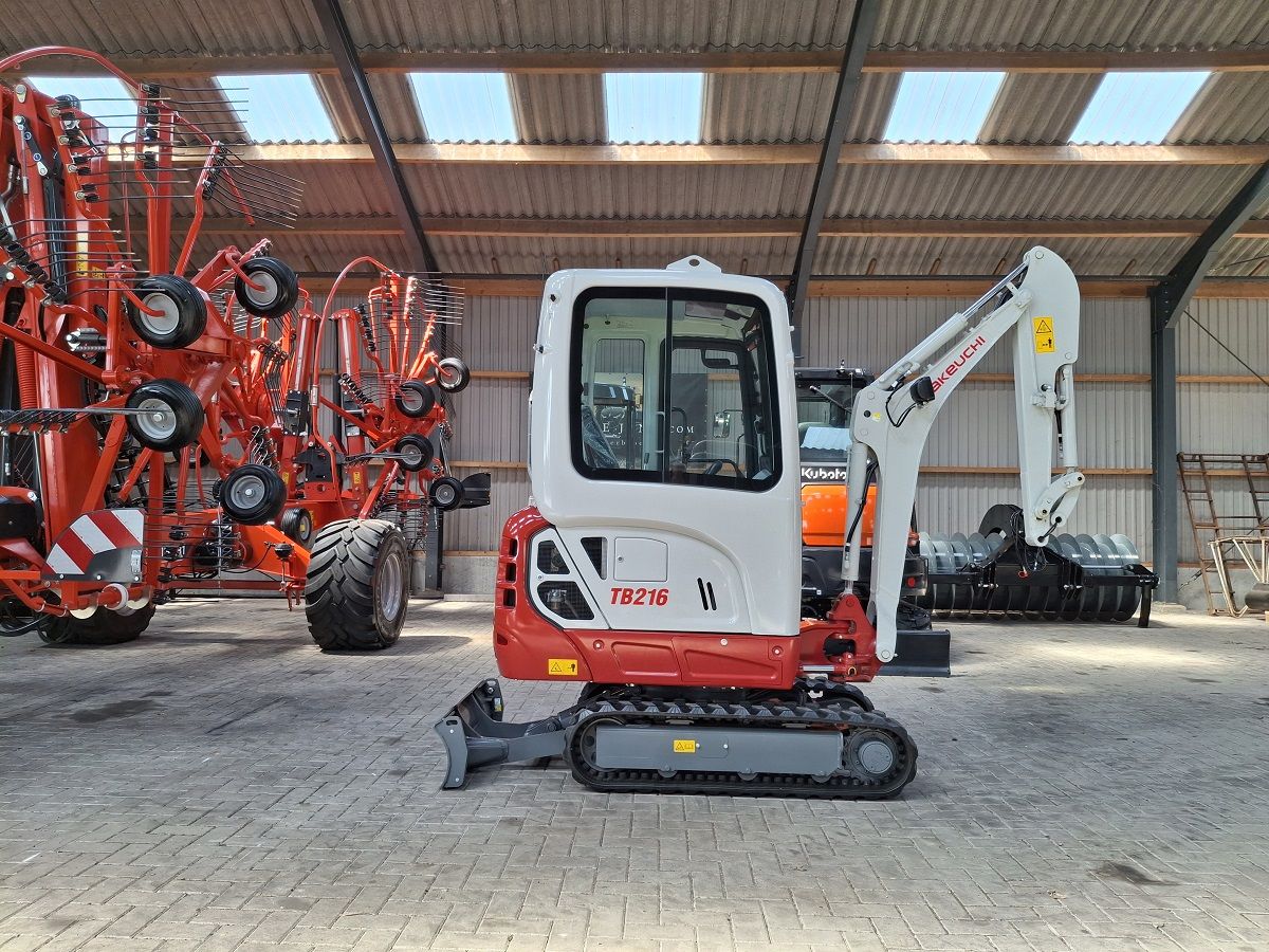 Takeuchi TB216, minigraver, minikraan, BJ2026, Nieuw!