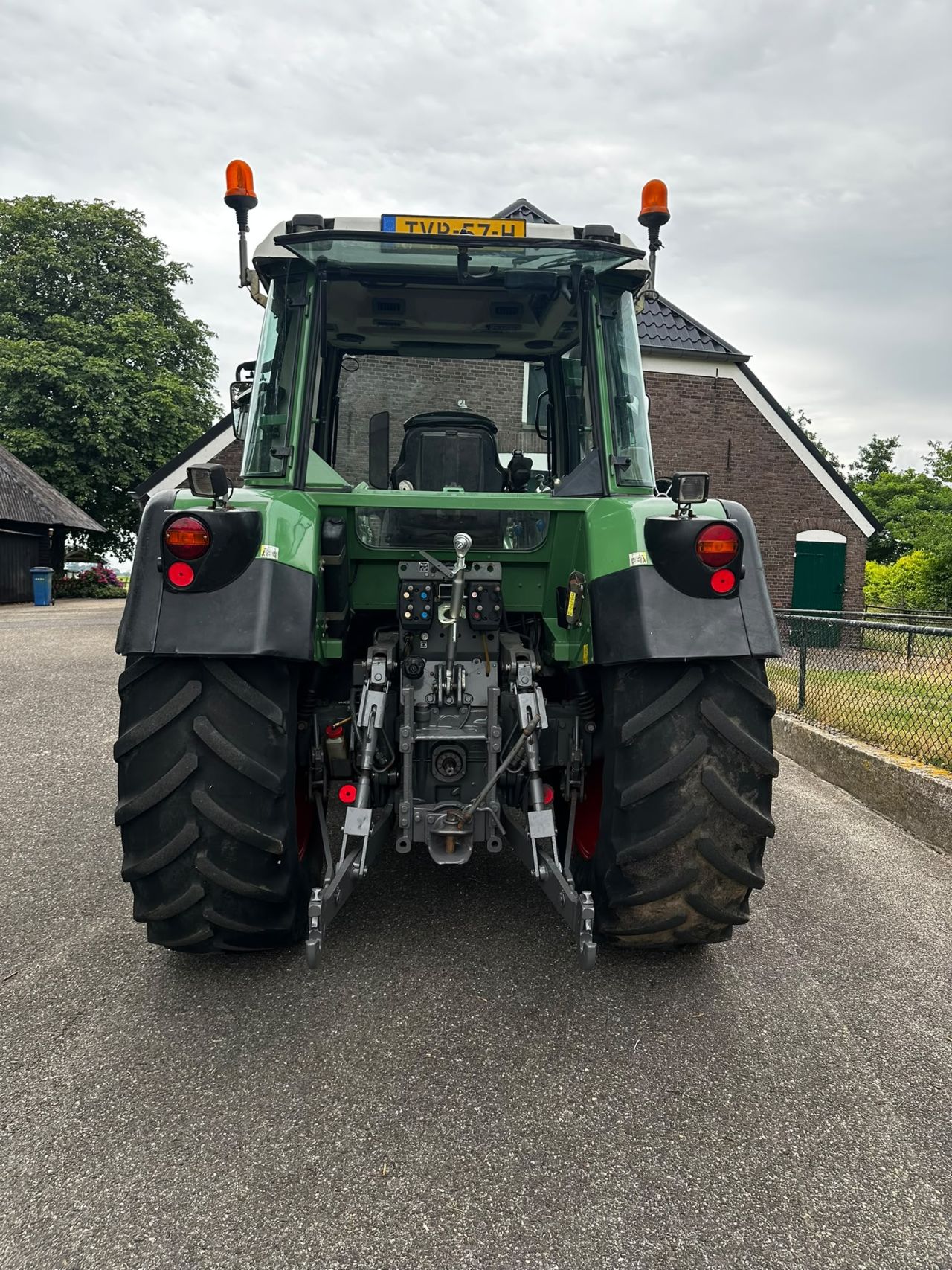 Fendt 312 Vario TMS met voorlader