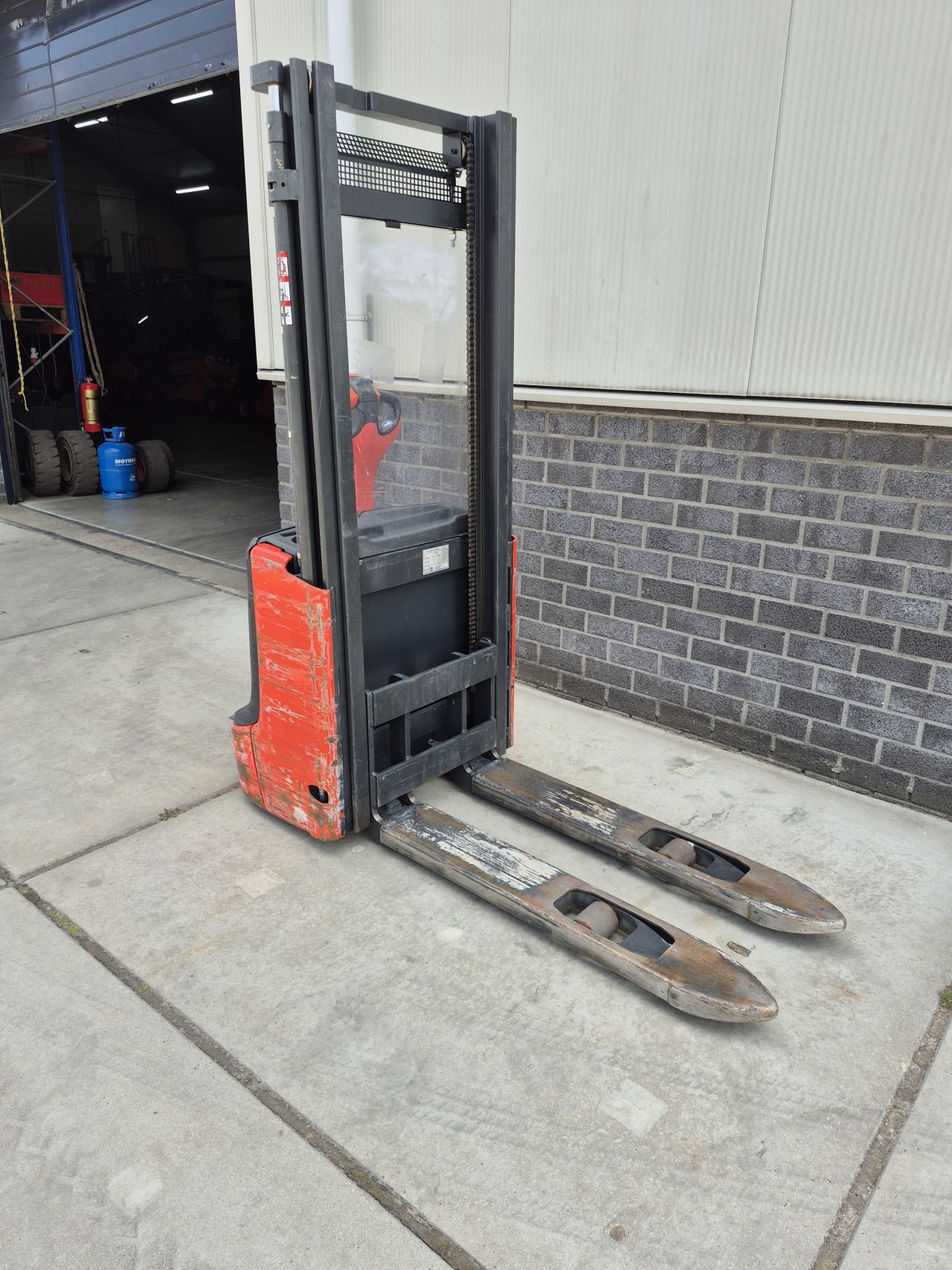 Linde L12 duplo 3.010 mm 2346 uur bj 2015 accu bj 35/2025