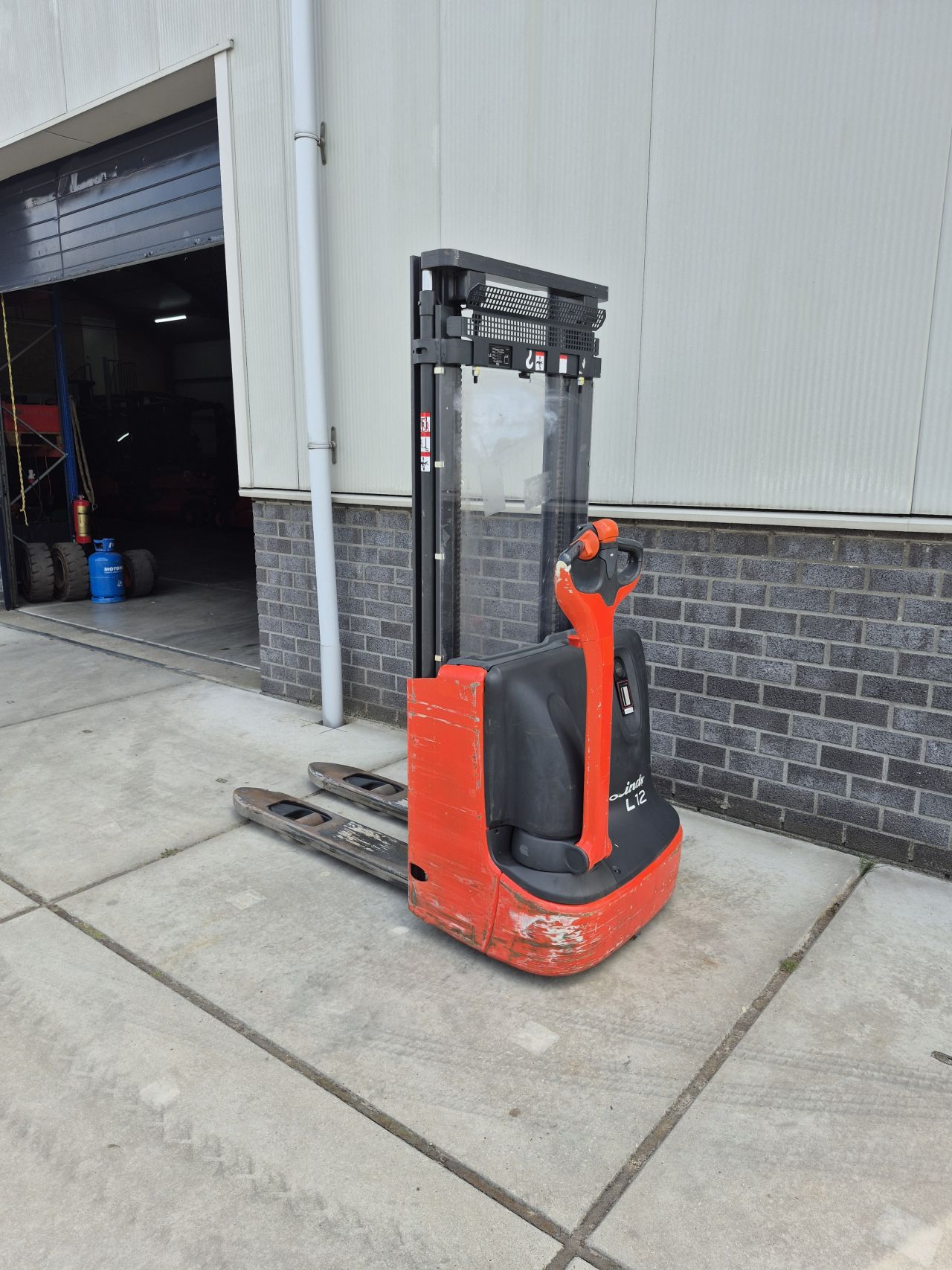 Linde L12 duplo 3.010 mm 2346 uur bj 2015 accu bj 35/2025