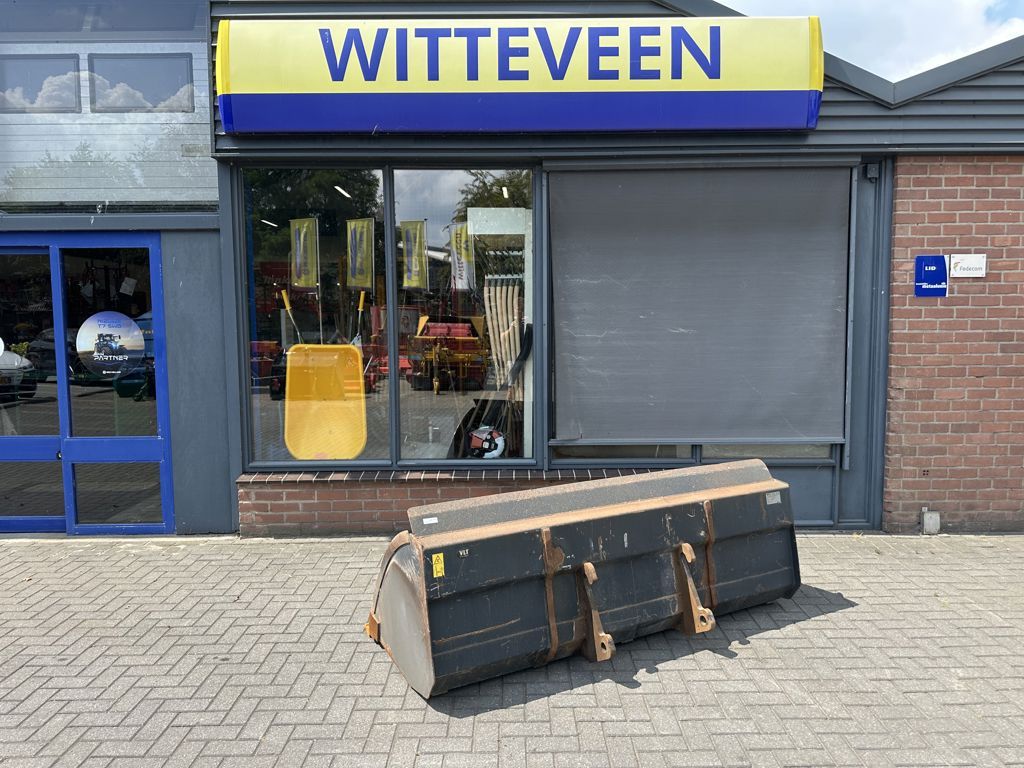 VTM Grondbak VBK 2200
