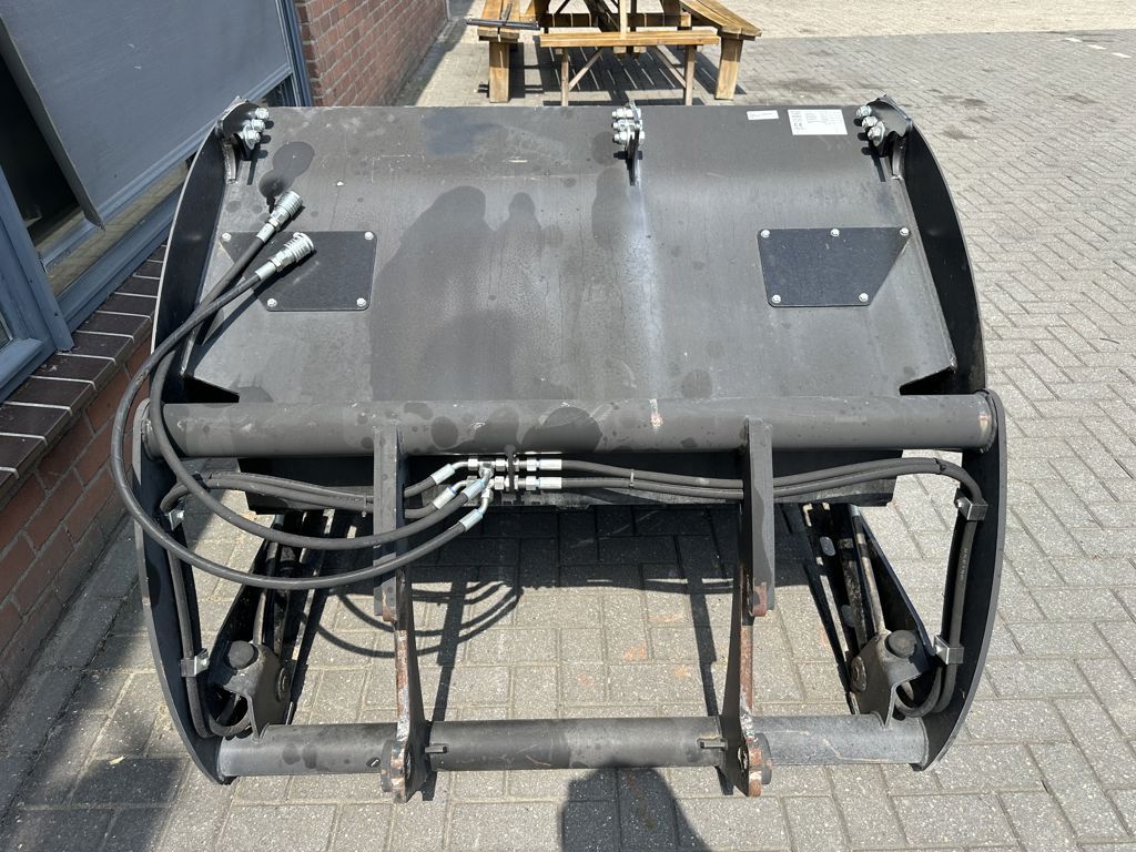 Giant Hoogkiepbak 1400