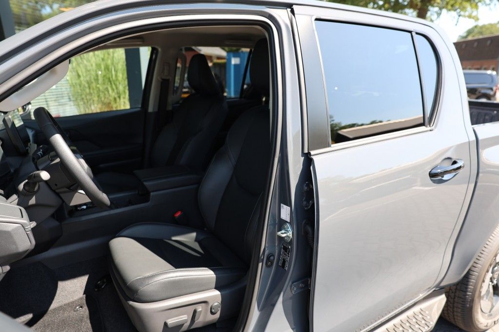Toyota Hilux BEV-PROFESSIONAL DUBBEL CABIN ELECTRIC 5 ZITS