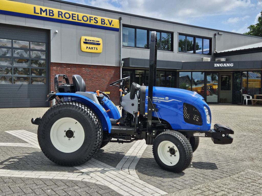 New Holland Boomer 40